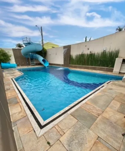 Casa Estilo Colonial com 6 quartos, 4 suítes, Área Gourmet e Lazer completo com 600m2 de A