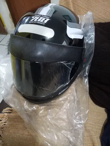 Capacete pro tork 788 automático tamanho 58 110,00 reais 