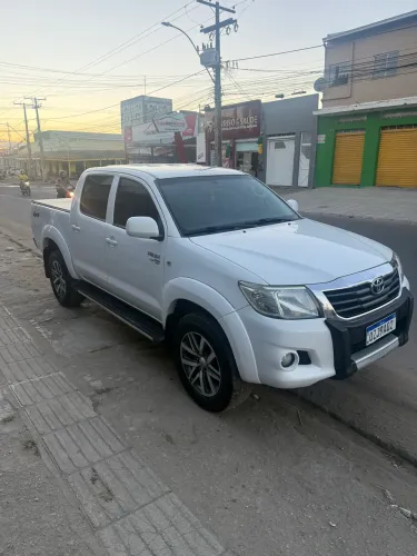 Toyota Hilux CD SR 4X2 2.7 16v/2.7 Flex Aut. 2014