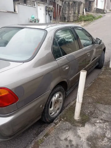 Honda Civic Sedan EX 1.6 16V Mec. 4P (nacion.) 2000