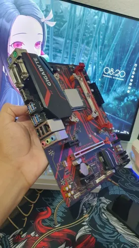 Kit B450m Gigabyte + Ryzen 3 3200g - Aceito cartão e entrego