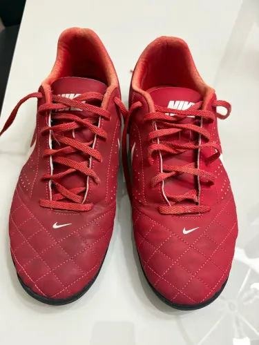 Chuteira Nike Tamanho 39