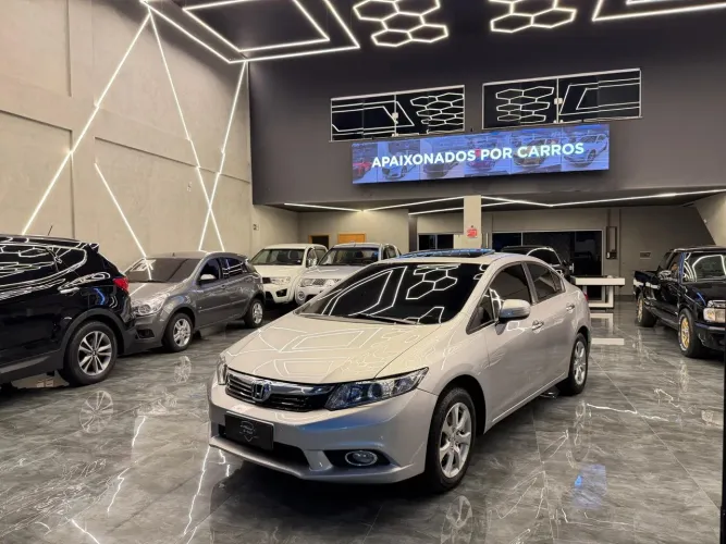 Honda Civic Sedan EXS 1.8/1.8 Flex 16V Aut. 4P 2012