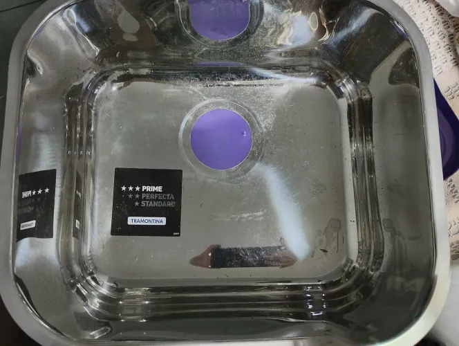 Vendo Cuba de inox Tramontina nova nunca usada, de pia retangular 