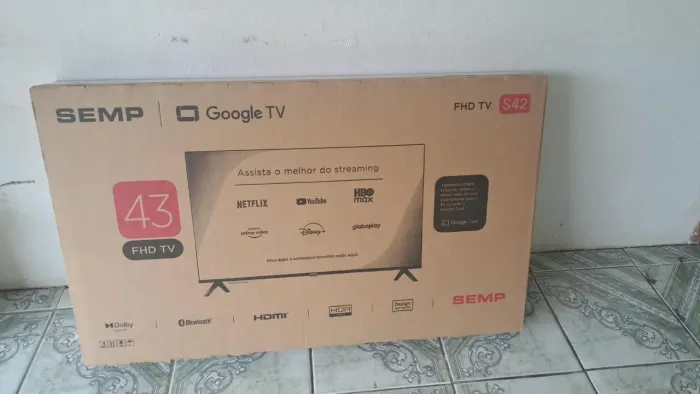 Tv nova na caixa