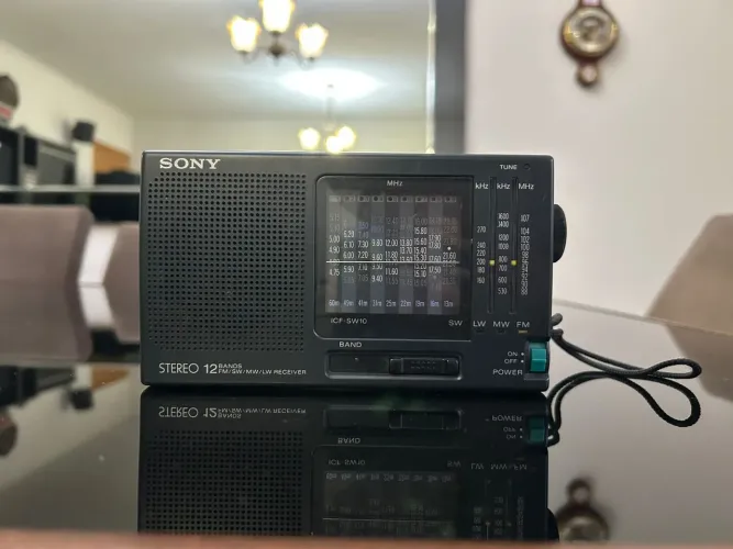 VENDO SONY ICF SW10