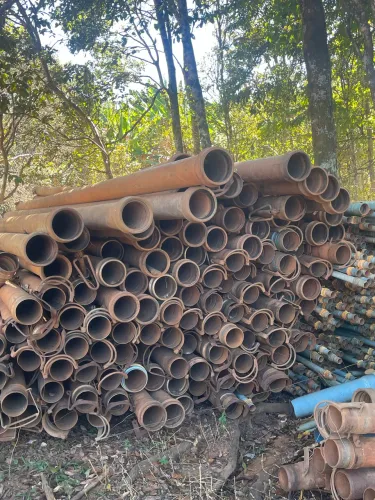 Vende-se tubos para irrigação