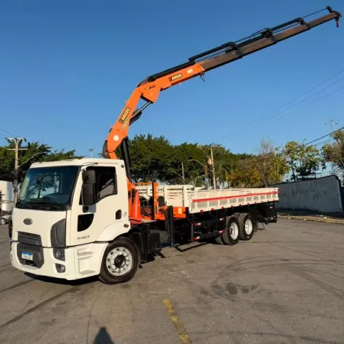 Caminhão trucado Muck 35T ARGOS 