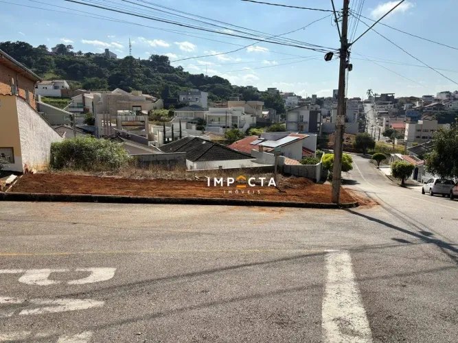Terreno à venda, 486 m² por R$ 380.000 - Reserva de Santa Bárbara - Pouso Alegre/MG