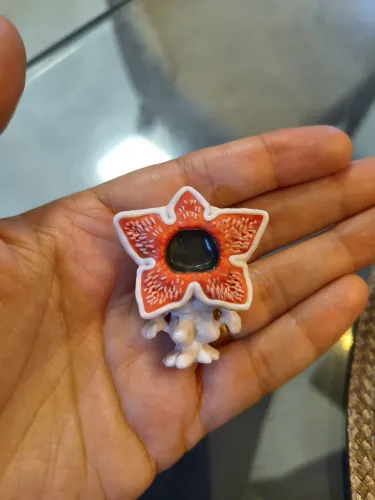 Kinder Joy stranger things