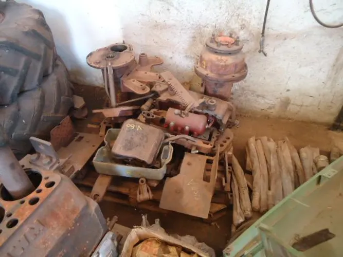 Peças trator Valmet 60id usadas