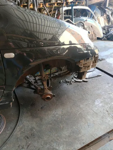 Paralama direito Renault scenic 2006