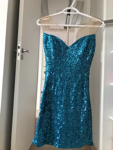 Vestido curto de festa