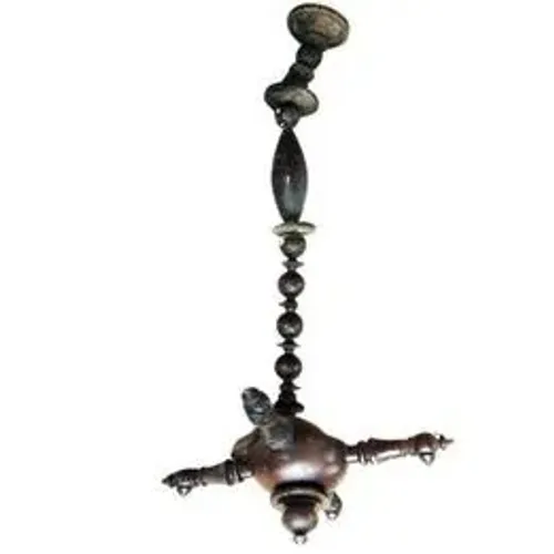 Antigo Lustre de Fazenda em madeira (Item para Colecionador ou decoração de ambiente)