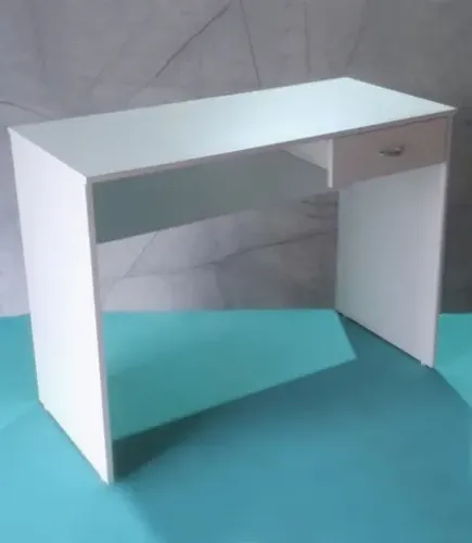 Mesa de Estudo Trabalho com Gaveta