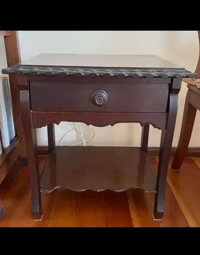 Mesa de cabeceira