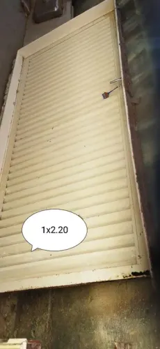 Vendo portas e pias semi usados