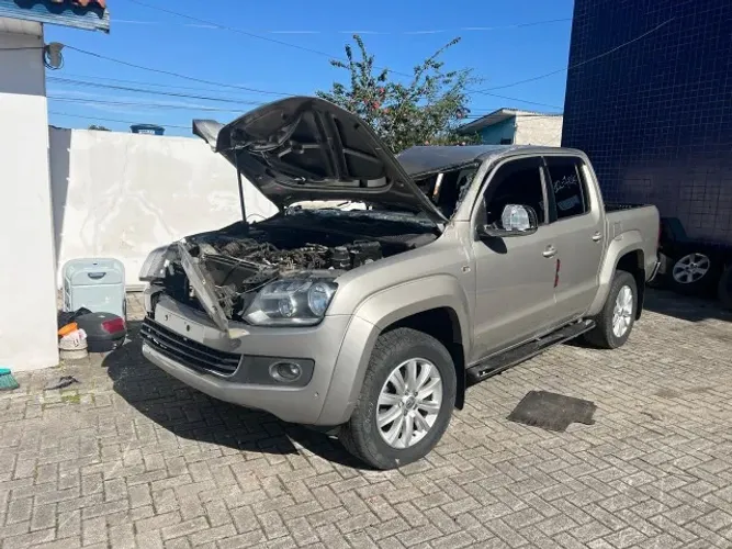 Sucata Amarok CD 4X4 High 2014/2015 - retirada de peças