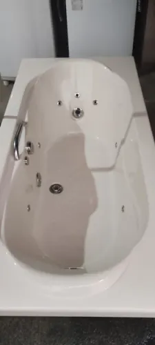 Banheira de hidromassagem Riolax (Loren)