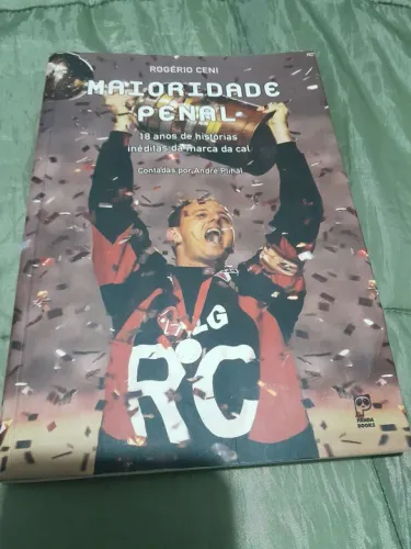 Maioridade Penal - Rogério Ceni autografado 