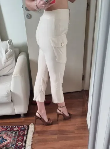 calça tencel slim com bolsos e botões padronizados da marca, animale 36