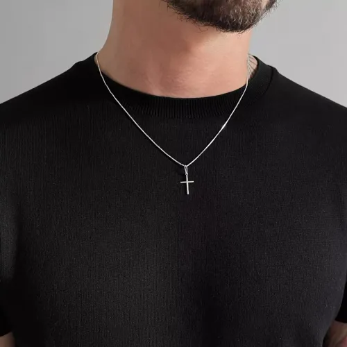Colar Crucifixo Médio Prata Italiana Legítima 925