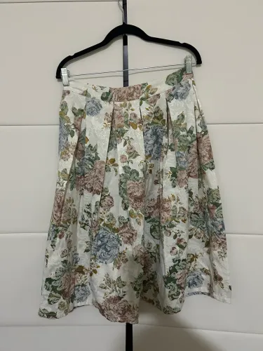 Saia floral godê Stella Maris 