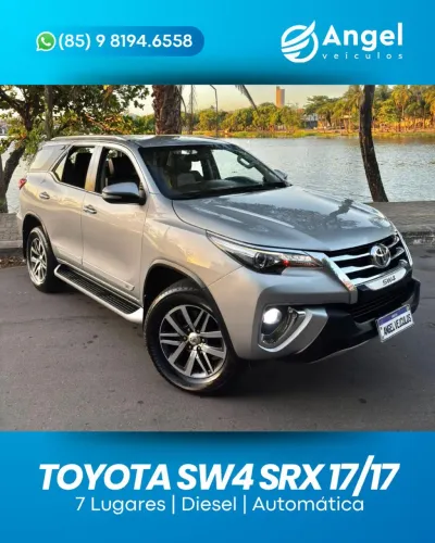 Toyota Hilux SW4 SRX 4X4 2.8 TDI 16V Dies. Aut. 2017