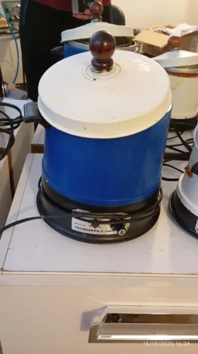 Panela de cera quente 