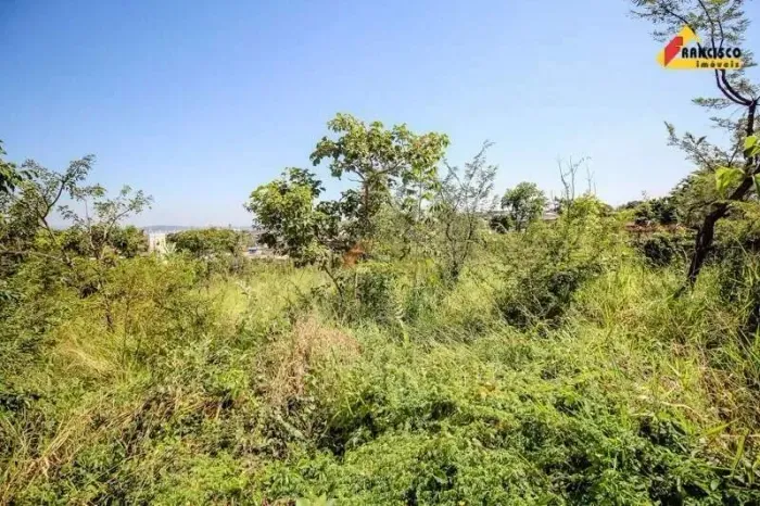 Lote à venda, Padre Eustáquio - Divinópolis/MG