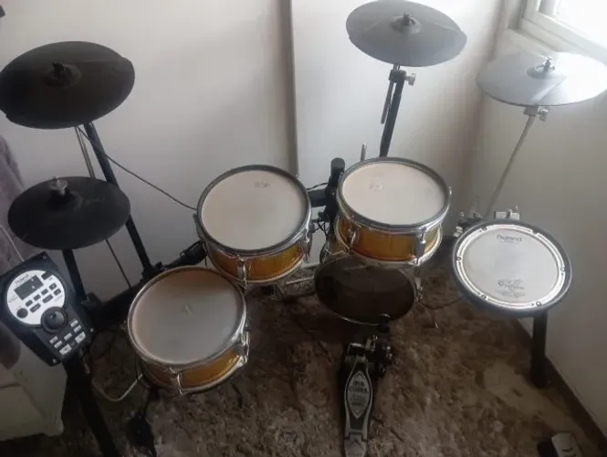 Bateria Eletrônica Roland Completa e Personalizada (Raridade em BH)