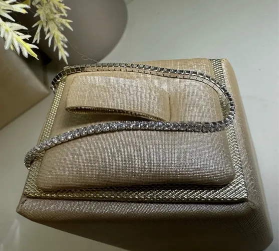 Pulseira riviera em prata com banho de ródio
