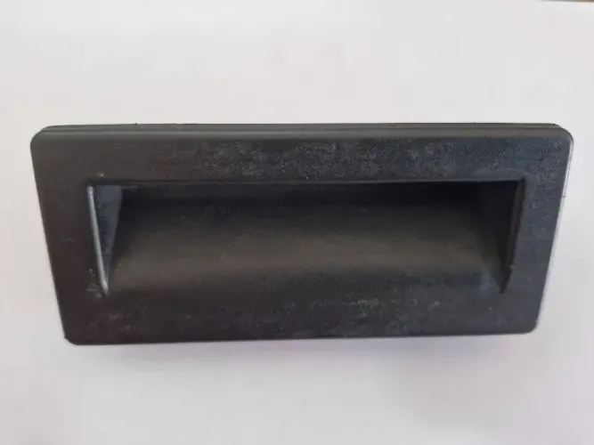 Botão Comando Abertura Porta Malas Audi Vw 3v0.827.566