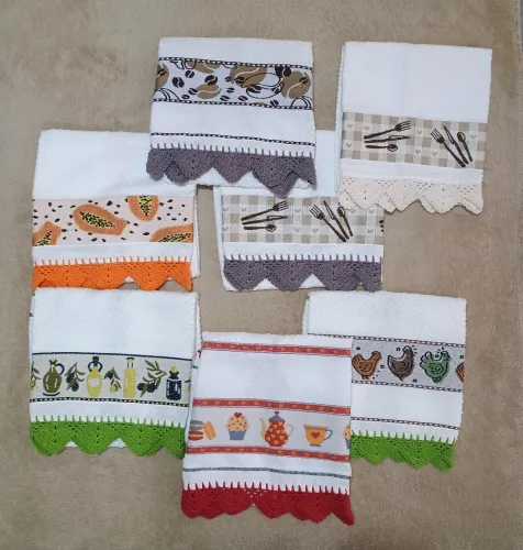 Panos de prato com crochê artesanal  - R$ 25,00 unidade 