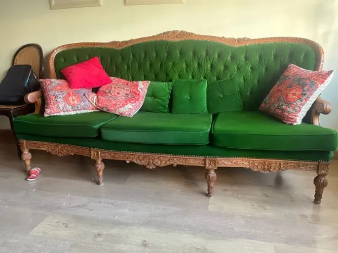 Sofá + 2 Poltronas + Mesa de centro 