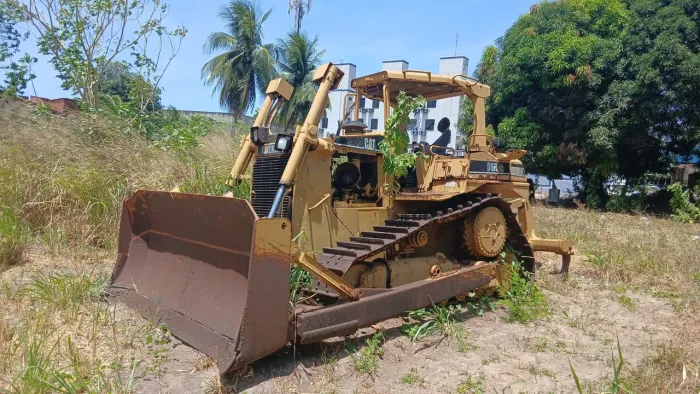 Trator D6R XL, Diesel, de esteiras com escarificador. Caterpilar 1997