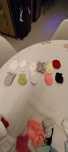 Luvinhas e meias de bebê