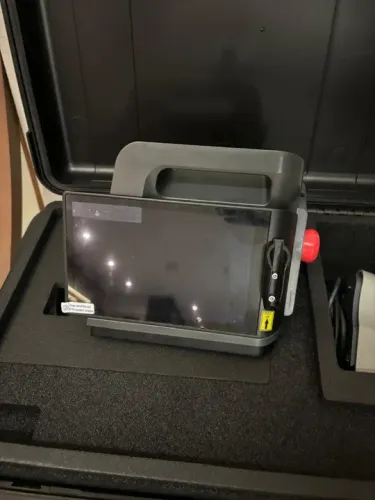 Laser Pioon 1470 - Equipamento Estético Premium | Pouco Uso + NF + ANVISA