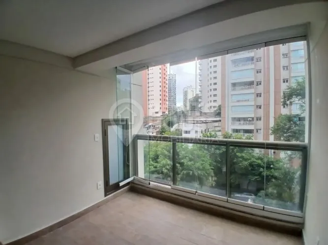 Studio à venda e locação no bairro Vila Mariana com 45m², 1 dormitório e 1 vaga