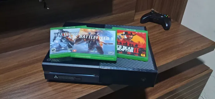 XBOX ONE FAT + CONTROLE EDIÇÃO ESPECIAL STORMCLOUD 