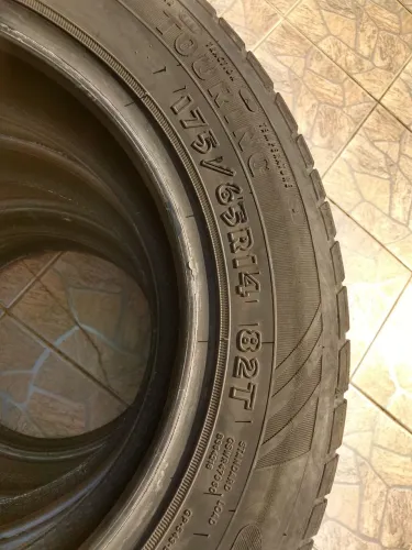 Pneus Aro 14
