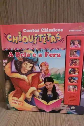 Livro chiquititas contos clássicos "A bela e a Fera" contado pela Mili