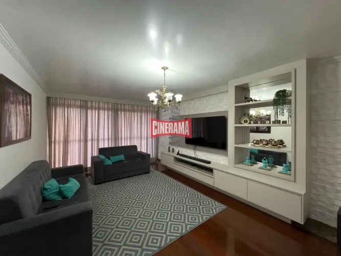 Casa à venda em Vila Assunção - Santo André | Cinerama Imóveis