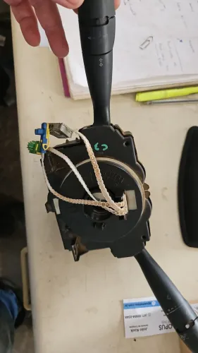 Chave de seta peugeot 206 207