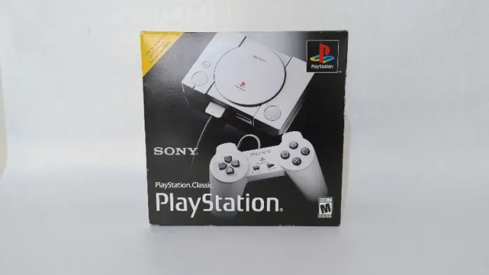 Sony Playstation Classic Mini usado em execelente estado.
