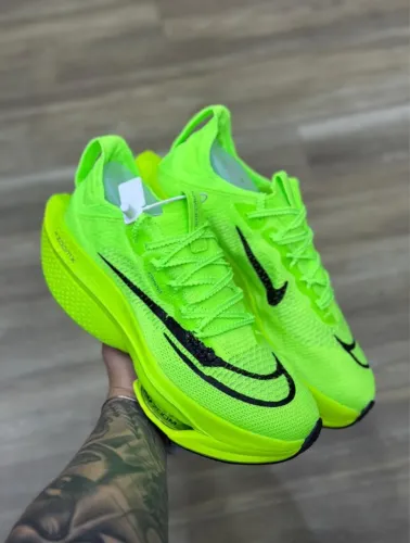 Tênis para corrida Nike ZoomX masculino e feminino