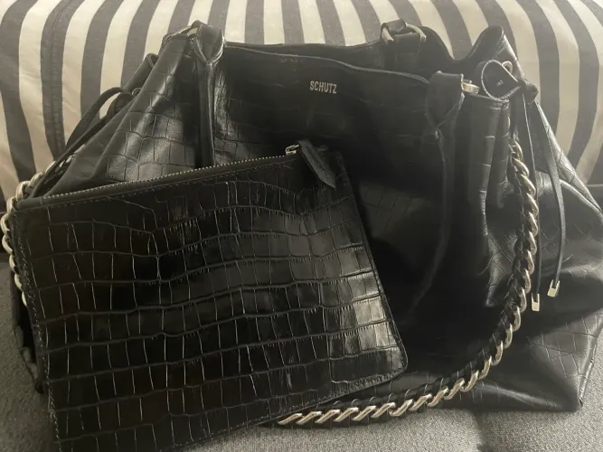 Bolsa de couro Schutz Preta