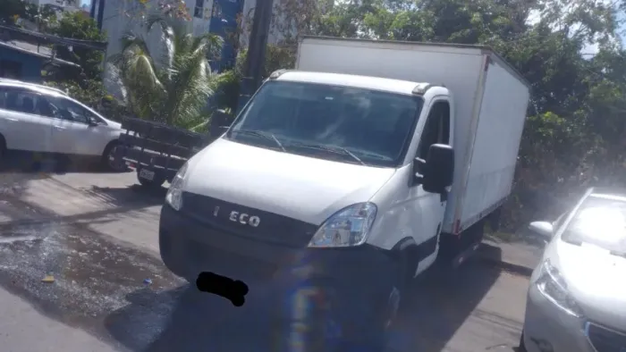 Iveco Daily 35S14 / SÓ ZAP 71 9  * Lucia