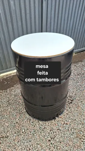 Tambores mesa para decorações de bares ou restaurantes