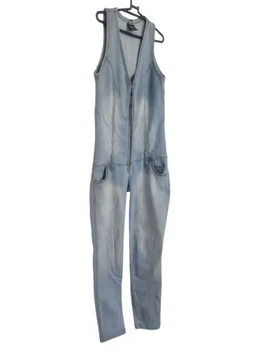 Macacão Jeans Feminino